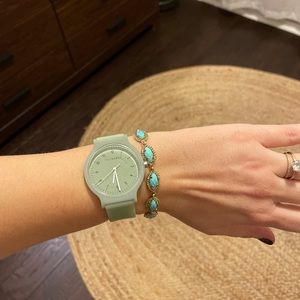 Kendra Scott turquoise bracelet